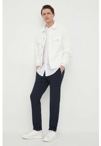 Sisley kurtka jeansowa męska kolor biały przejściowa. Kolor: biały. Materiał: jeans. Wzór: gładki #5