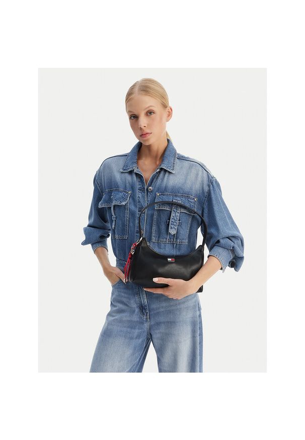 Torebka Tommy Jeans. Kolor: czarny