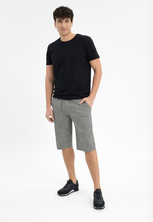 Volcano - Bawełniane krótkie spodenki P-DENZ. Kolor: szary. Materiał: bawełna. Długość: krótkie. Sezon: lato. Styl: klasyczny, wakacyjny