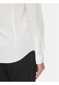 Calvin Klein Koszula Essential LV019EU000 Biały Slim Fit. Kolor: biały. Materiał: bawełna #4