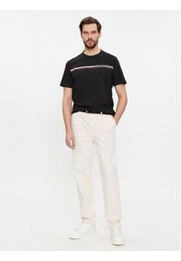 TOMMY HILFIGER - Tommy Hilfiger T-Shirt Monotype MW0MW33688 Czarny Regular Fit. Kolor: czarny. Materiał: bawełna #5