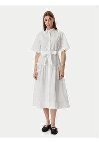 Karl Lagerfeld - KARL LAGERFELD Sukienka koszulowa B2W13017 Biały Regular Fit. Typ kołnierza: dekolt w karo. Kolor: biały. Materiał: bawełna. Typ sukienki: koszulowe #1