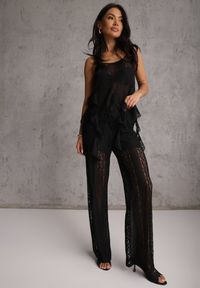 Renee - Czarny Eteryczny Komplet z Koronką i Falbankami Top i Spodnie Wide Leg Pretilaine. Kolor: czarny. Materiał: koronka. Wzór: koronka #5