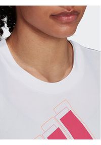 Adidas - adidas Koszulka techniczna 3-Stripes Sport Brand Love T-Shirt HK6514 Biały Regular Fit. Kolor: biały. Materiał: syntetyk