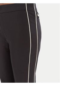 Hugo - HUGO Spodnie materiałowe Hizumi 50542169 Czarny Regular Fit. Kolor: czarny. Materiał: syntetyk #3