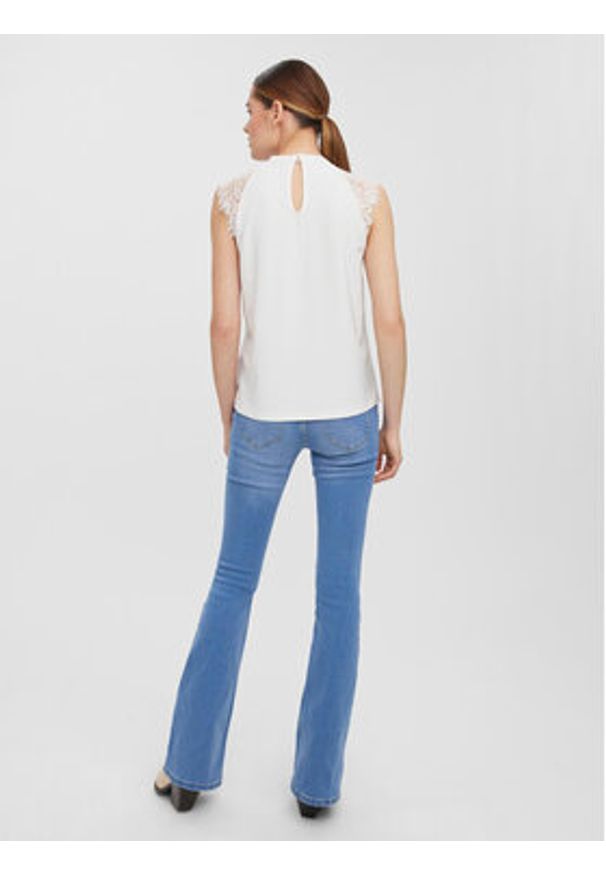 Vero Moda Bluzka Milla 10226072 Biały Regular Fit. Kolor: biały. Materiał: syntetyk