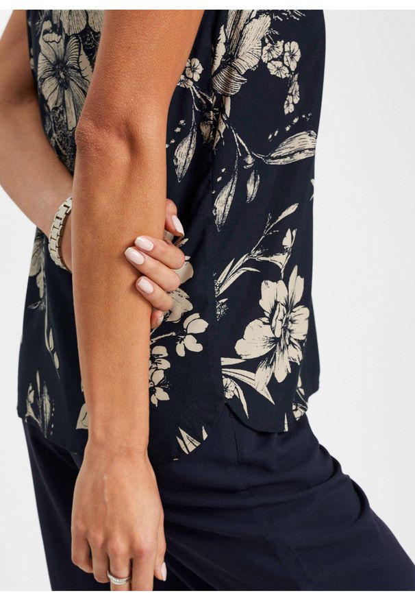 bonprix - Bluzka bez rękawów z wiskozy. Kolor: niebieski. Materiał: wiskoza. Długość rękawa: bez rękawów