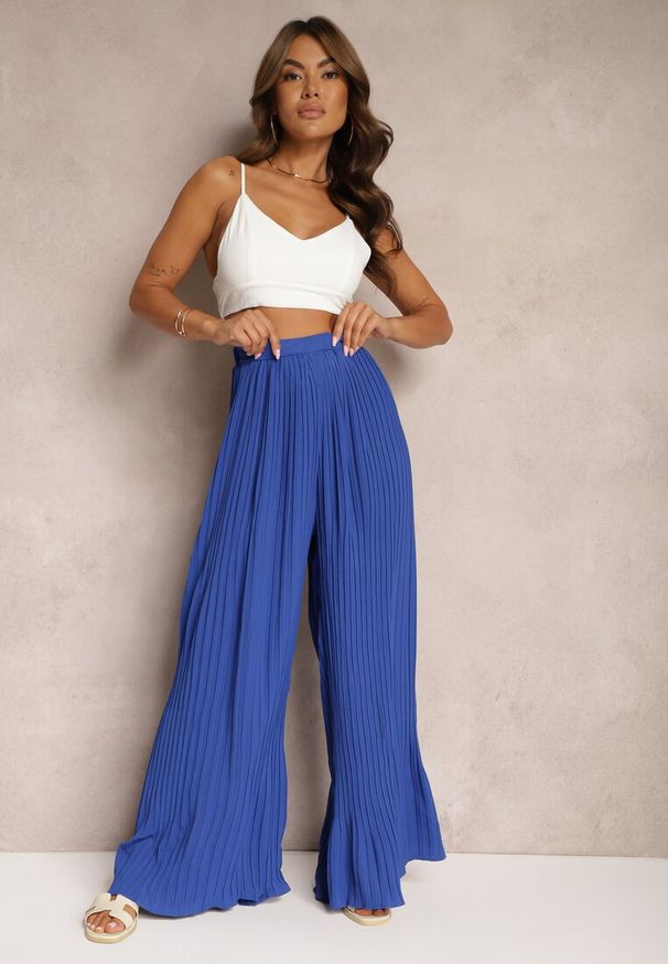 Renee - Granatowe Szerokie Spodnie z Plisami High Waist Mirealli. Stan: podwyższony. Kolor: niebieski