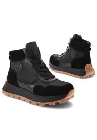 Czarne Botki Filippo Ocieplane Buty Damskie. Okazja: na co dzień. Zapięcie: sznurówki. Kolor: czarny. Materiał: zamsz, materiał. Szerokość cholewki: normalna. Wzór: gładki. Styl: casual, klasyczny, sportowy #3