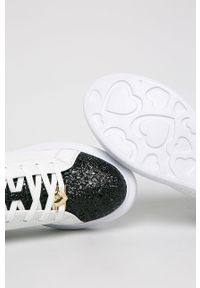 Love Moschino - Buty. Nosek buta: okrągły. Zapięcie: sznurówki. Kolor: biały. Materiał: syntetyk, materiał, skóra. Szerokość cholewki: normalna. Obcas: na obcasie. Wysokość obcasa: średni #2