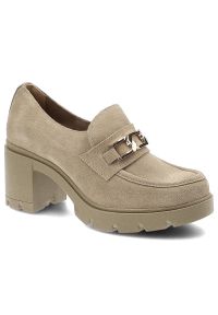 Beżowe Półbuty Lemar Wygodne Skórzane Buty. Okazja: na co dzień. Kolor: beżowy. Materiał: skóra. Wzór: aplikacja. Obcas: na obcasie. Styl: casual, rockowy, elegancki. Wysokość obcasa: średni