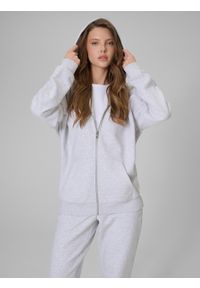 4f - 4F Bluza dresowa regular z kapturem damska - szara S. Okazja: na co dzień. Typ kołnierza: kaptur. Kolor: szary. Materiał: dresówka. Styl: casual #2