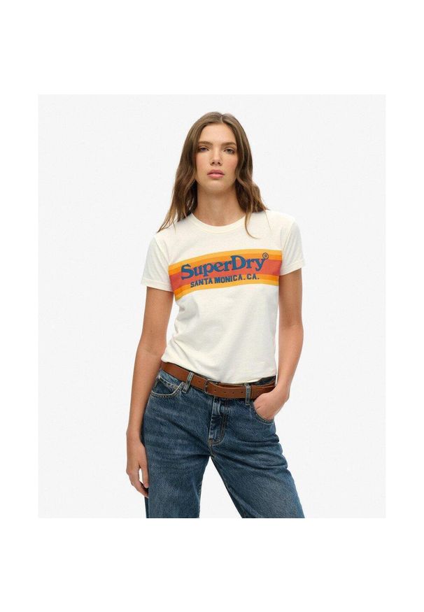 Superdry - Dopasowana koszulka Venue Outdoors. Kolor: biały. Materiał: bawełna