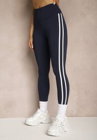 Renee - Granatowe Legginsy High Waist z Push-Upem z Elastycznego Materiału z Lampasami Ateria. Okazja: na co dzień, na spacer. Stan: podwyższony. Kolor: niebieski. Materiał: materiał. Styl: casual