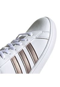 Adidas - Buty adidas Grand Court Jr EF0101 białe czarne. Okazja: na co dzień. Zapięcie: sznurówki. Kolor: czarny, biały, wielokolorowy. Materiał: guma, syntetyk, skóra. Szerokość cholewki: normalna #3