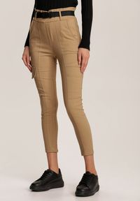 Renee - Beżowe Spodnie Vilinoth. Stan: podwyższony. Kolor: beżowy. Długość: długie #2