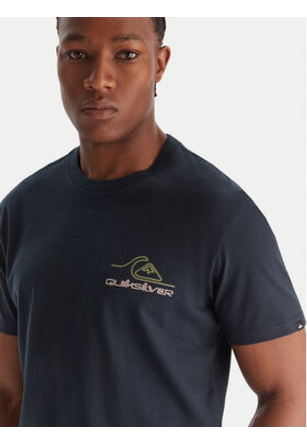 Quiksilver T-Shirt Light Waves SS EQYZT08175 Granatowy Comfort Fit. Kolor: niebieski. Materiał: bawełna