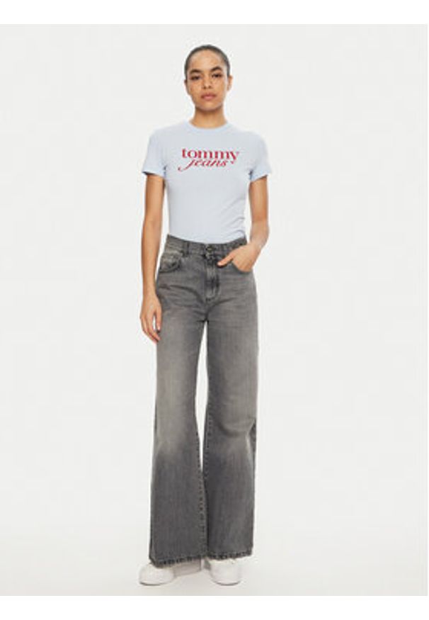 Tommy Jeans T-Shirt Essential DW0DW19447 Błękitny Slim Fit. Kolor: niebieski. Materiał: bawełna