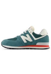 Buty dziecięce New Balance GC574VPG – zielone. Okazja: na uczelnię, na co dzień. Kolor: zielony. Materiał: skóra. Szerokość cholewki: normalna. Model: New Balance 574. Sport: turystyka piesza #4
