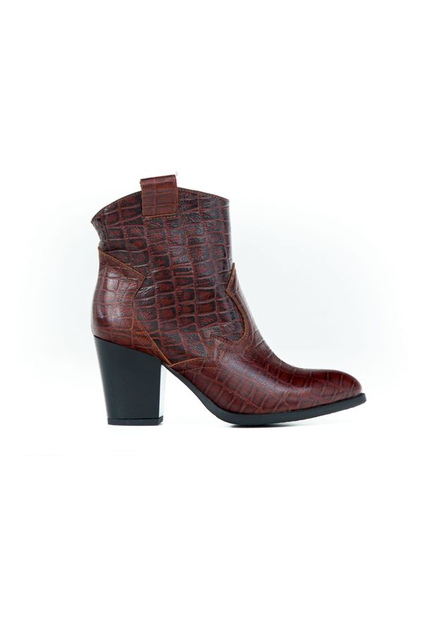 Zapato - kowbojki z tłoczeniem - skóra naturalna - model 471 - kolor brązowo czarny krokodyl. Kolor: czarny, brązowy, wielokolorowy. Materiał: skóra