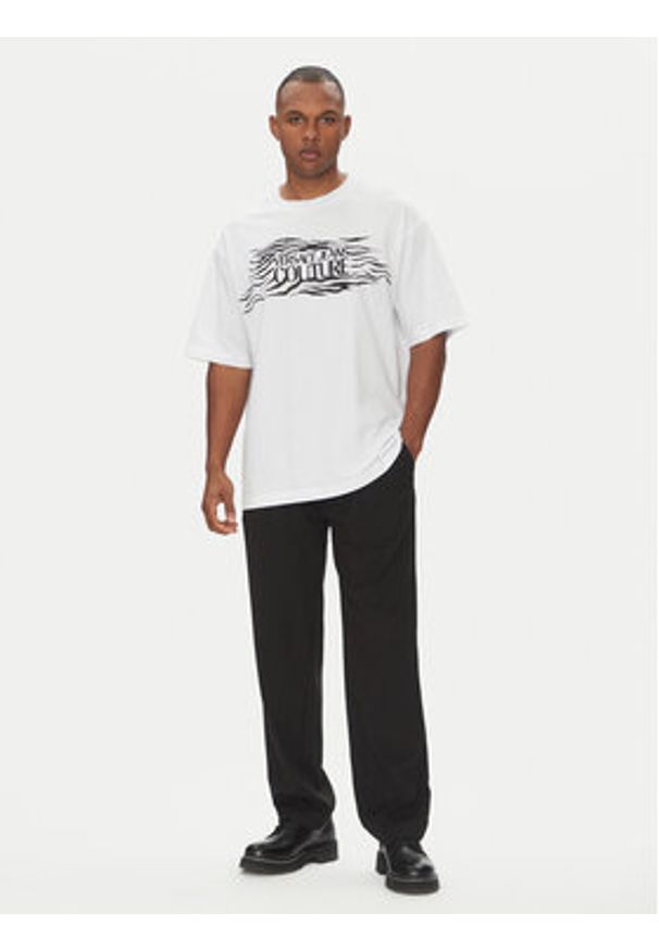 Versace Jeans Couture T-Shirt 78GAH6L1 Biały Regular Fit. Kolor: biały. Materiał: bawełna