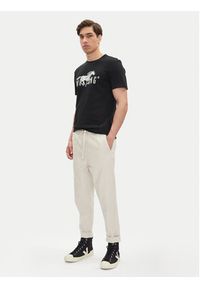 Mustang T-Shirt Austin 1016279 Czarny Regular Fit. Kolor: czarny. Materiał: bawełna