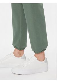 DKNY Sport Spodnie dresowe DP2P3114 Zielony Classic Fit. Kolor: zielony. Materiał: syntetyk #5