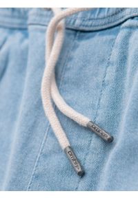 Ombre Clothing - Szorty męskie z gumką w pasie i efektem sprania – jasnoniebieskie V1 OM-SRDS-0192 - XXL. Okazja: na co dzień. Kolor: niebieski. Materiał: bawełna, materiał, skóra, elastan, denim. Sezon: lato. Styl: elegancki, casual #4