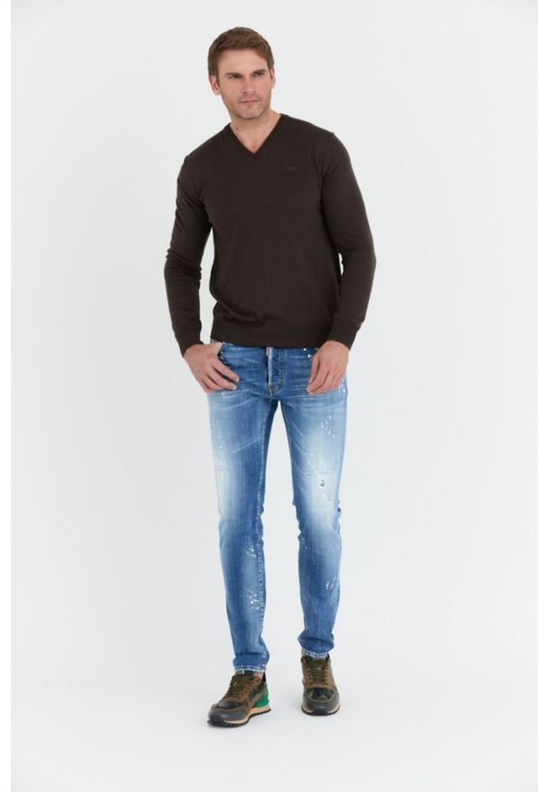 La Martina - LA MARTINA Brązowy sweter męski z wełną w serek, Rozmiar XXL. Typ kołnierza: dekolt w serek. Kolor: brązowy. Materiał: wełna