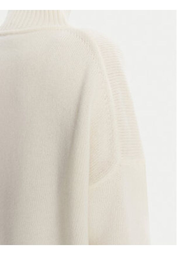 Weekend Max Mara Golf Borgia 2525366112 Écru Relaxed Fit. Typ kołnierza: golf. Materiał: wełna