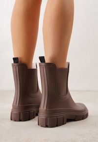 Renee - Brązowe Kalosze Typu Sztyblety z Antypoślizgową Podeszwą Volenne. Kolor: brązowy. Materiał: jeans. Styl: klasyczny #3