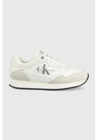 Calvin Klein Jeans sneakersy kolor biały. Nosek buta: okrągły. Zapięcie: sznurówki. Kolor: biały. Materiał: skóra, guma