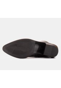 Marco Shoes Czarne botki skórzane z regulowanym obwodem cholewki. Kolor: czarny. Materiał: skóra. Szerokość cholewki: normalna #8