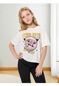 Sinsay - Koszulka ze zwierzęcym nadrukiem - kremowy. Kolor: kremowy. Wzór: nadruk, motyw zwierzęcy #1