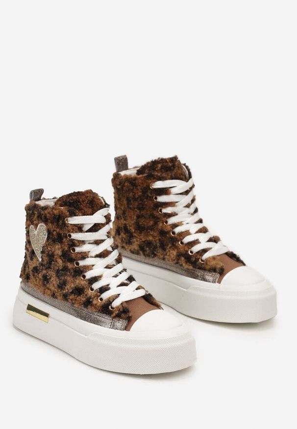 Renee - Brązowe Brokatowe Trampki na Platformie z Cholewką za Kostkę Nevirosa. Okazja: na co dzień. Wysokość cholewki: za kostkę. Kolor: brązowy. Materiał: jeans. Szerokość cholewki: normalna. Obcas: na platformie. Styl: rockowy, casual, elegancki