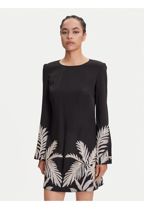 Guess Sukienka koktajlowa W5YK10 WHCU2 Czarny Regular Fit. Kolor: czarny. Materiał: syntetyk. Styl: wizytowy