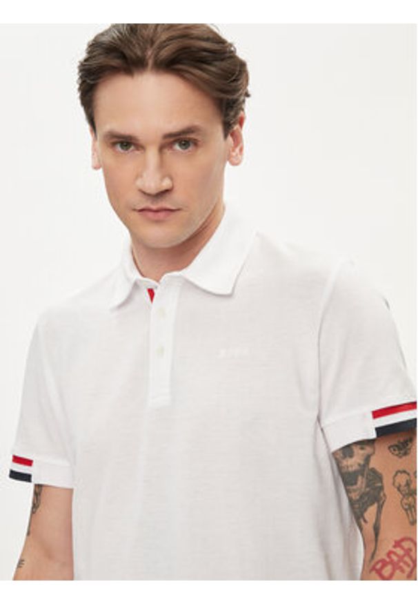 Geox Polo M4510L T2649 F1492 Biały Regular Fit. Typ kołnierza: polo. Kolor: biały. Materiał: bawełna
