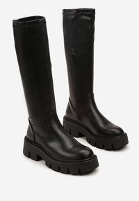 Born2be - Czarne Kozaki Vices na Grubej Podeszwie z Dopasowaną Cholewką Rendie. Okazja: na co dzień. Kolor: czarny. Szerokość cholewki: normalna. Styl: casual, elegancki #3