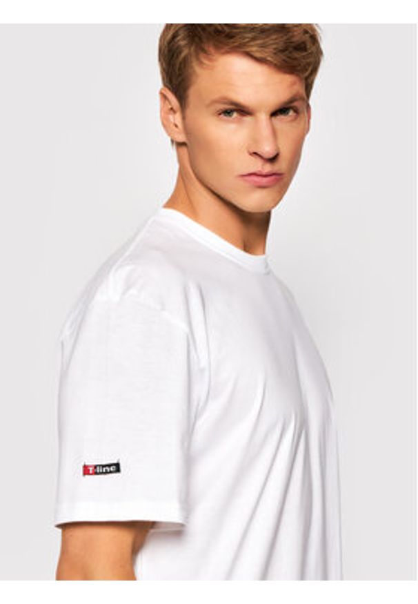Henderson T-Shirt T-Line 19407 Biały Regular Fit. Kolor: biały. Materiał: bawełna