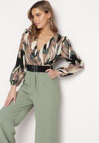 Born2be - Zielony Kombinezon z Kopertową Górą i Szerokimi Spodniami oraz Paskiem Elavina. Kolor: zielony #2