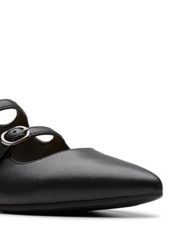 Clarks Półbuty Natalyn Lane 26181929 Czarny. Kolor: czarny. Materiał: skóra