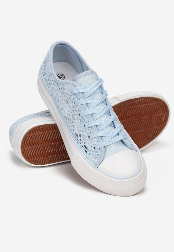 Renee - Niebieskie Trampki Przed Kostkę z Ażurową Cholewką Shiliarre. Wysokość cholewki: przed kostkę. Kolor: niebieski. Szerokość cholewki: normalna. Wzór: ażurowy