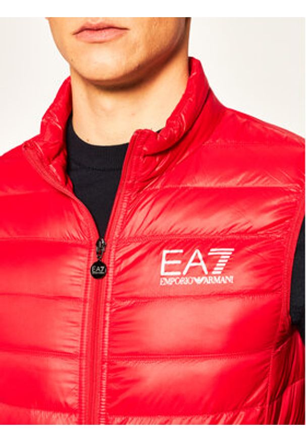EA7 Emporio Armani Kamizelka 8NPQ01 PN29Z 1451 Czerwony Regular Fit. Kolor: czerwony. Materiał: syntetyk