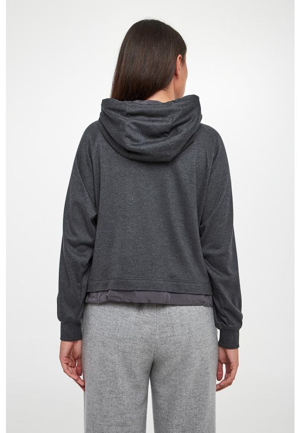 Bluza damska z kapturem PESERICO. Typ kołnierza: kaptur