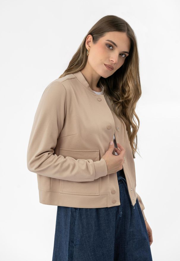 Volcano - Lekka kurtka typu bomberka J-KALIA. Materiał: tkanina, elastan, włókno, materiał, poliester, wiskoza. Długość: krótkie. Wzór: gładki, aplikacja. Styl: sportowy