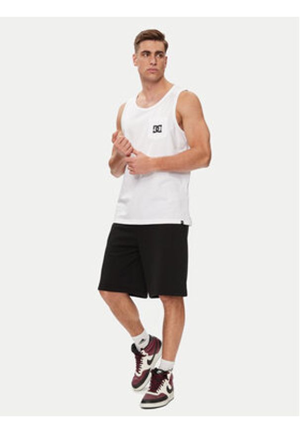 DC Shoes Tank top Star Pocket Tt ADYZT05378 Biały Regular Fit. Kolor: biały. Materiał: bawełna