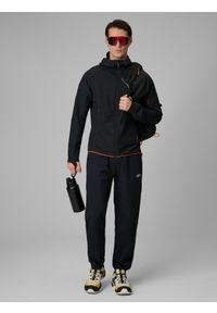 4f - 4F Kurtka softshell wiatroodporna męska - czarna L. Kolor: czarny. Materiał: softshell. Długość: długie #2