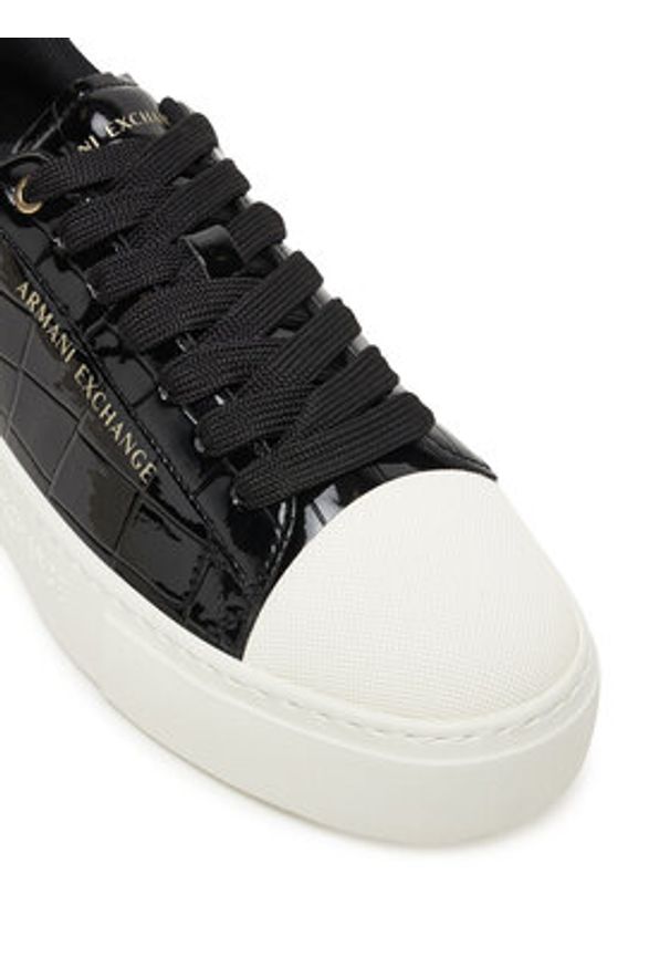 Armani Exchange Trampki XW001661 AF17477 UC001 Czarny. Kolor: czarny. Materiał: skóra