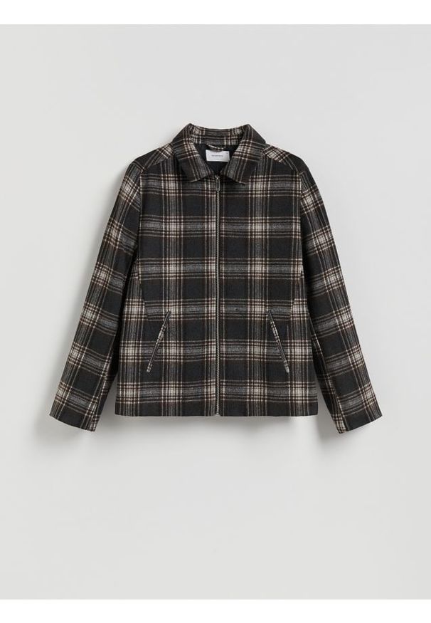 Reserved - Koszula comfort fit z dodatkiem wełny - brązowy. Kolor: brązowy. Materiał: wełna