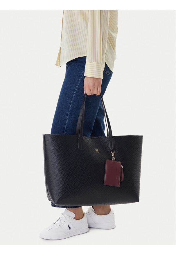 TOMMY HILFIGER - Tommy Hilfiger Torebka Th Icon Tote Mono AW0AW18174 Granatowy. Kolor: niebieski. Materiał: skórzane